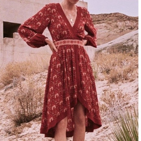 Jewel Soiree Dress - Picture 2 of 6